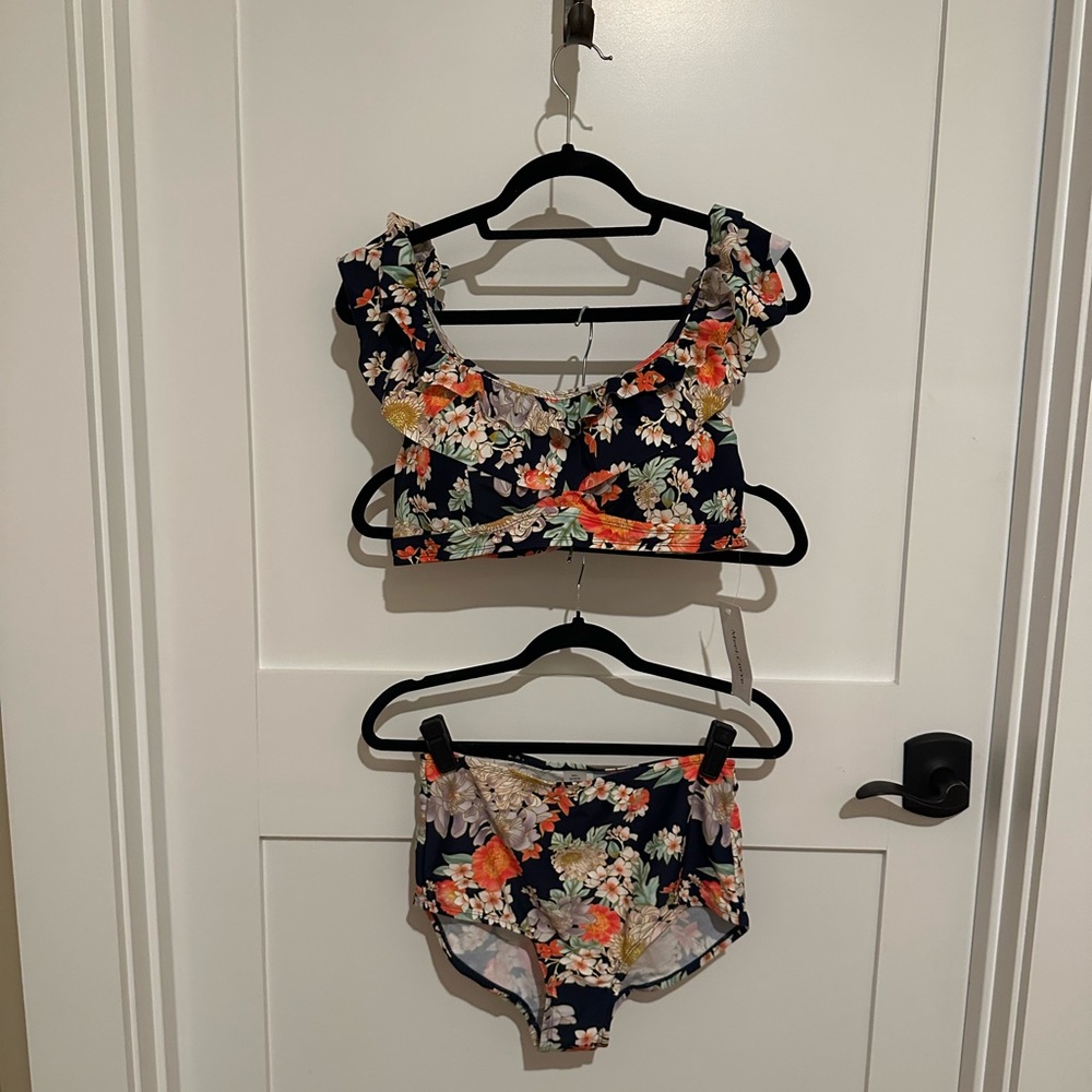 Floral Ruffle Bikini Set